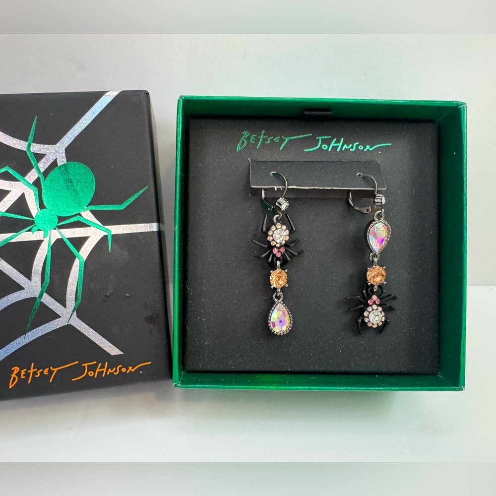 Betsey Johnson Black Spider and Gem Drop Earrings - Picture 1 of 2